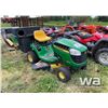 Image 2 : 2012 JOHN DEERE D100 LAWN MOWER