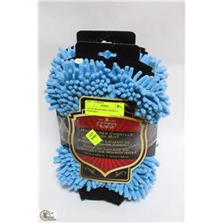 LOT OF MICROFIBRE CHENILLE WASH MITS