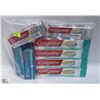 Image 1 : BAG OF 8 ASSORTED TOOTHPASTE