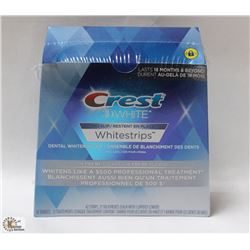 CREST 3D WHITE TEETH WHITENING STRIPS