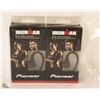 Image 1 : 2 PAIRS OF IRON MAN E3 SPORT HEADPHONES