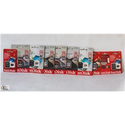 BAG OF ASSORTED DIGITAL MEMORY DEVICES