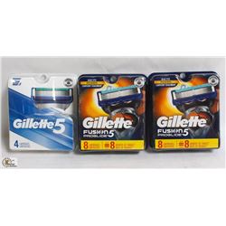BAG OF ASSORTED GILLETTE REPLACEMENT CARTRIDGES