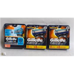 BAG OF ASSORTED GILLETTE REPLACEMENT CARTRIDGES