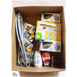 FLAT OF AIR FRESHENERS AND SHOE HORNS