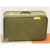 Image 1 : VINTAGE 1950's MCBRINE LUGGAGE  SUITCASE.