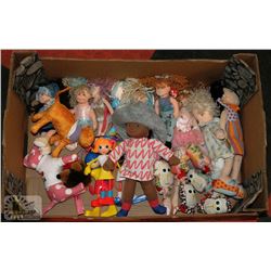 FLAT OF DOLLS AND ANIMALS