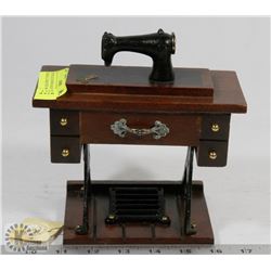 VINTAGE SEWING MACHINE MUSICAL FROM THE 1960'S