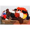 Image 1 : BOX OF ASSORTED WOOL AND COMPLETE SET OF CROCHET