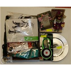 LARGE BUNDLE OF ASSORTED ITEMS INCLUDING COLLECTOR