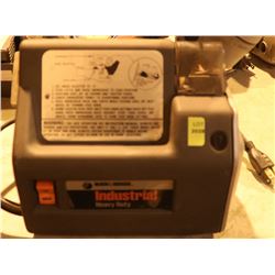 BLACK & DECKER INDUSTRIAL HD DRILL BIT SHARPENER