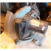 Image 1 : DELTA 10" COMPOUND MITRE SAW, MODEL #36-220C-T2