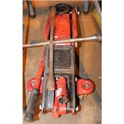 HYDRAULIC JACK WITH TIRE WRENCH