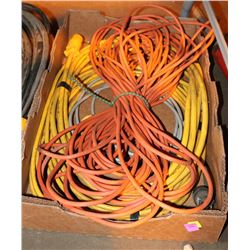 FLAT OF VARIOUS LENGTH EXTENSION CORDS