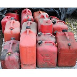 PALLET OF VARIOUS JERRY CANS