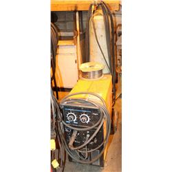 ACKLANDS LIMITED AK-MATIC 1250 MIG WELDER