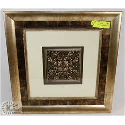 HOMESENSE PICTURE MEDALLION