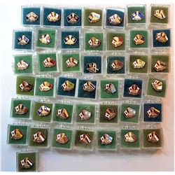 17)  LOT OF 42 DOUBLE FLAG LAPEL PINS