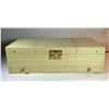 Image 2 : 8)  DELUXE LOCKING (WITH KEY) LEATHER