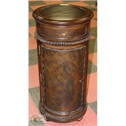 ESTATE ORNATE WOOD HALL CHEST WITH STORAGE