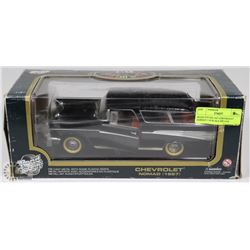 ROAD TOUGH 1957 CHEVROLET NOMAD 1:18 SCALE DIE CAS