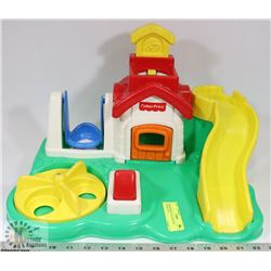 FISHER PRICE PLAYGROUND SCHOOL SET
