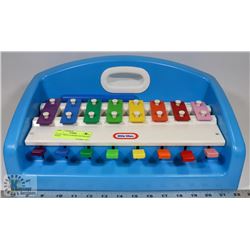 LITTLE TIKES LEARNING KEYBOARD PIANO