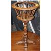 Image 1 : WOOD PLANT STAND 30"
