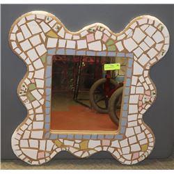 MOSAIC MIRROR 25 X 27