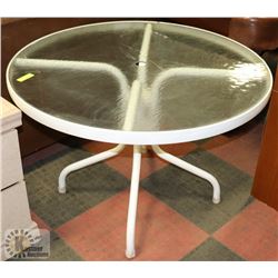ROUND PATIO TABLE