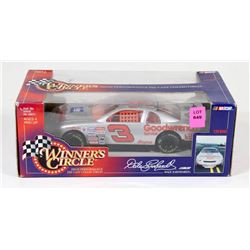 WINNERS CIRCLE 1:24 SCALE DALE EARNHARDT DIE CAST