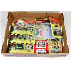 LARGE FLAT OF COLLECTOR CAR SETS AND DIE CAST
