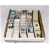 Image 1 : BOX OF BASEBALL CARDS AND LOT OF 1972 CARDS AND