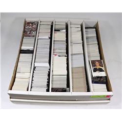 LARGE BOX OF HOCKEY CARDS INCL FLAIR, SPX, UPPER