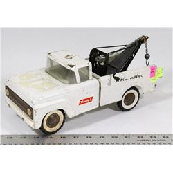 VINTAGE BUDDY L METAL TOW TRUCK