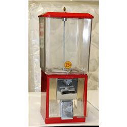 NORTHWESTERN 25 CENT VENDING/CANDY MACHINE W/KEY
