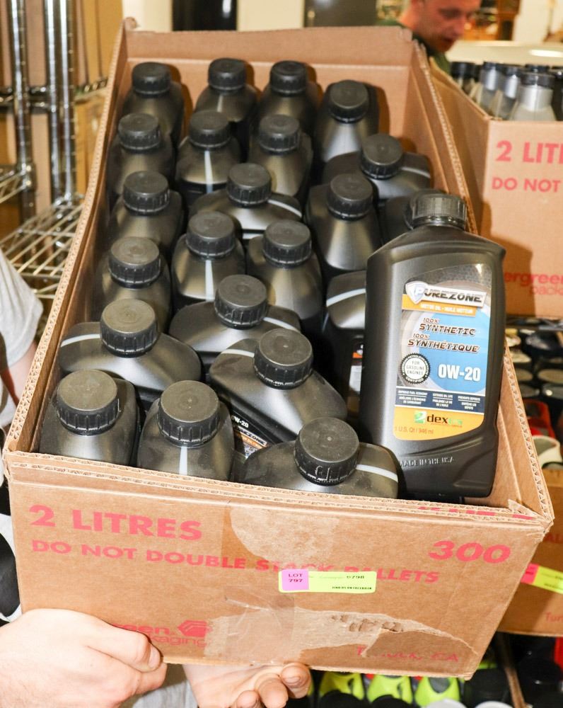 LARGE BOX OF PUREZONE 0W20 SYNTHETIC MOTOR OIL.