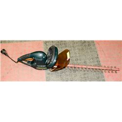 YARDWORKS HEDGE TRIMMER.