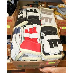 LARGE BOX OF WORK GLOVES.