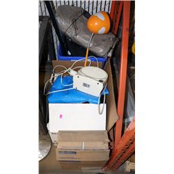 LOT OF HOUSEHOLD MISC INCLUDING LAMP, FAN, AIR