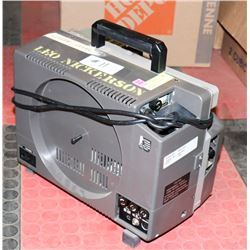 ELMO 16AF SELF LOADING PROJECTOR