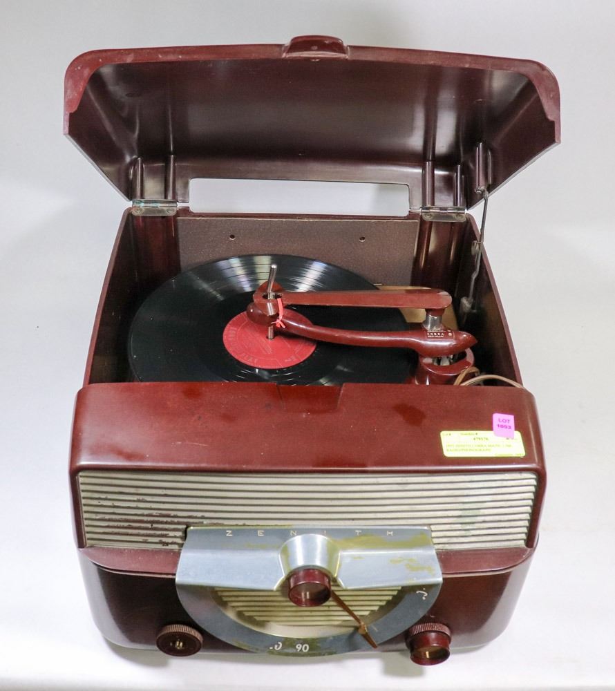 1953 ZENITH COBRA MATIC L566 RADIO/PHONOGRAPH
