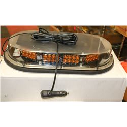 NEW CLEAR/AMBER 12V EMERGENCY LIGHT.