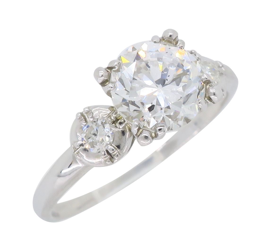 23 White Gold Diamond Ring