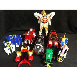 TRANSFORMERS TOY LOT