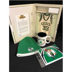 BOSTON CELTICS FAN SOUVENIR LOT (LARRY BIRD JERSEY HANGER/ TOQUE/ MUG...)