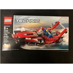 LEGO 42089 Technic Power Boat Building Toy