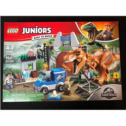 LEGO Juniors Jurassic World T-Rex Breakout 10758