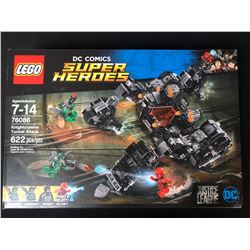 LEGO DC Comics Super Heroes Knightcrawler Tunnel Attack 76086