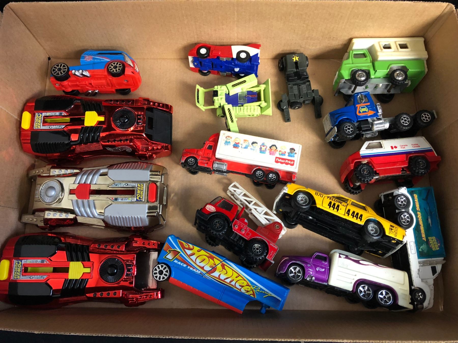 TOY CAR LOT (DIECAST...)
